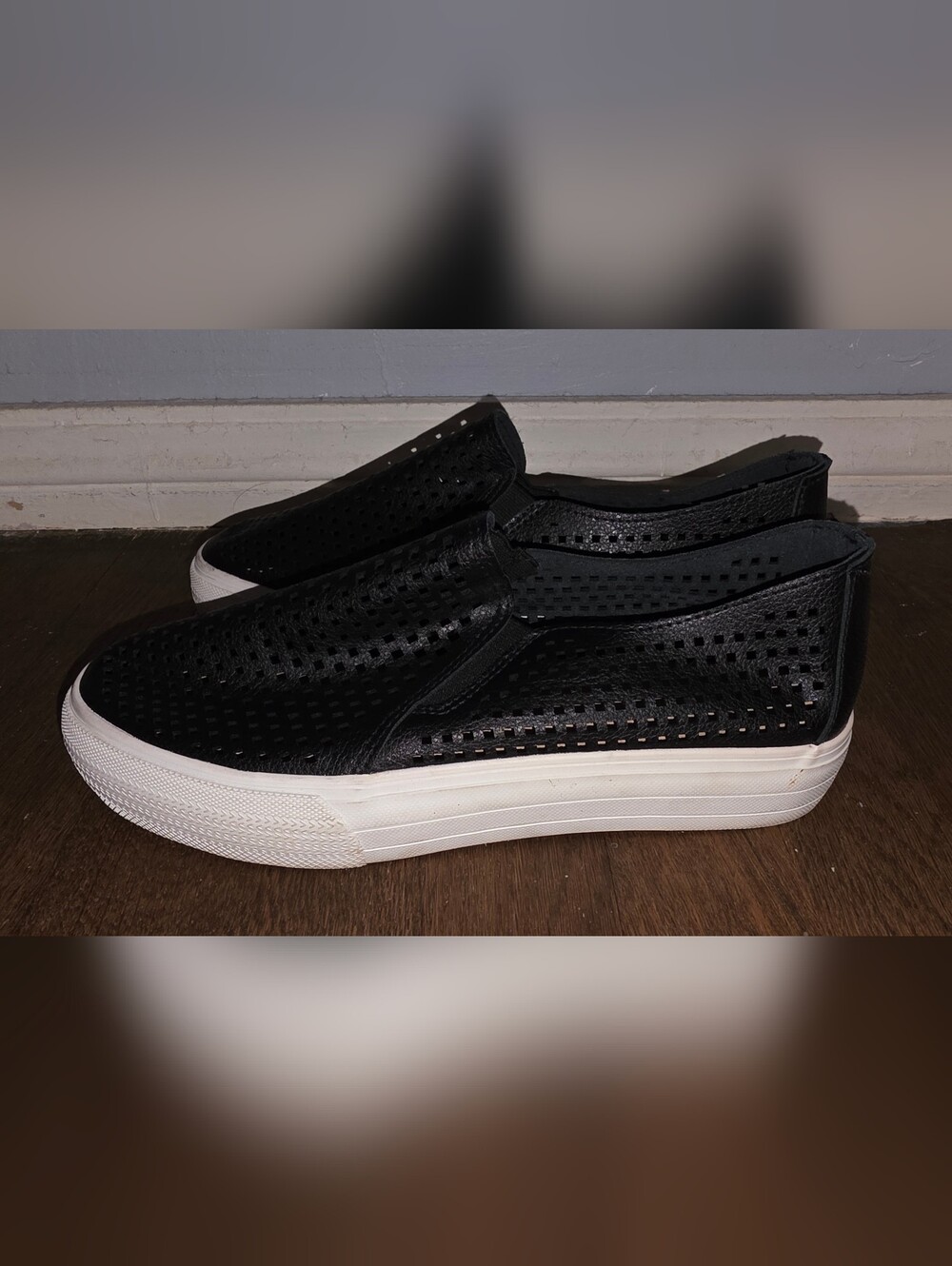 Restricted Platform Slip In Perforated Leather Sneakers WOMEN'S size 9